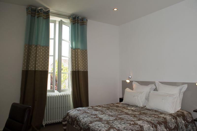 Chambres D'Hotes Les Tilleuls Cognac Phòng bức ảnh